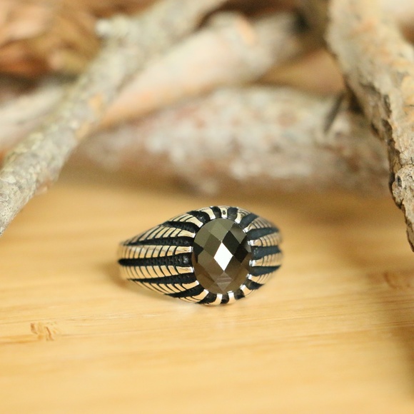 Grand Bazaar Jewelers Other - Sterling Silver Men's Ring With Cubic Zirconia 9.5